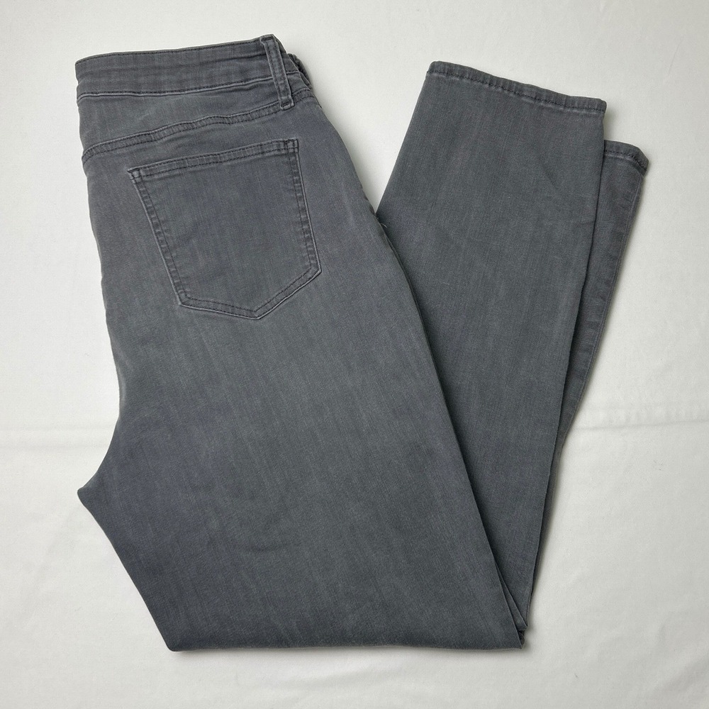 Chicos Women High Rise So Slimming Girlfriend Slim Leg Ankle Jean Size 2/12 Gray
